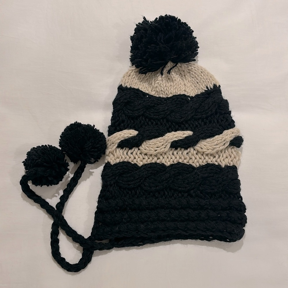Women’s knit cold weather slouchy hat
